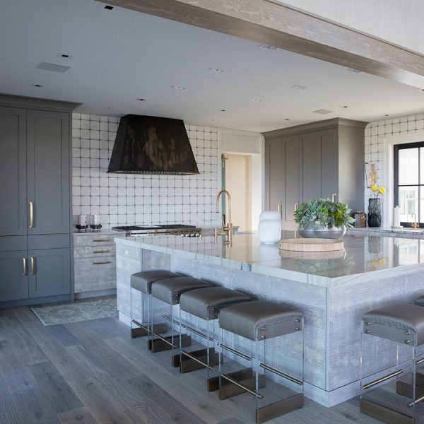 Reeds Hideaway – Ivory Hardwood Floors