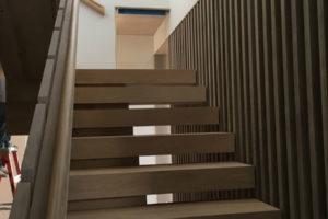 natural-wood-staircase-901