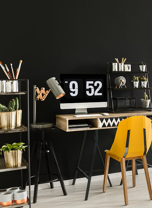 Black & White Office Black & White Office